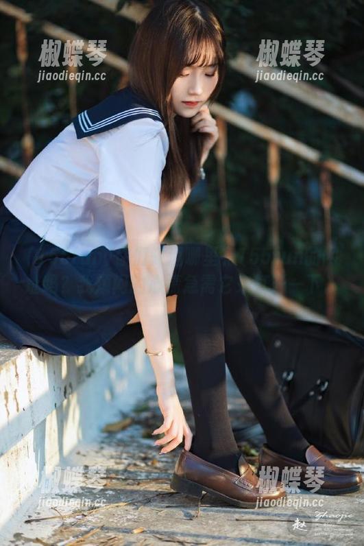 你们知道哪里有155fun的网址吗？我烦闷的心情急需它来打开一下。