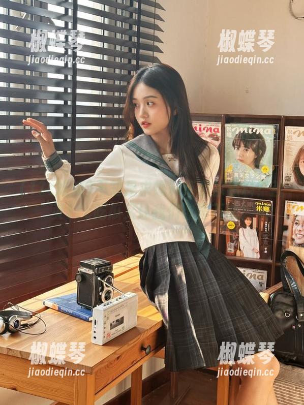 不知是求爆料还是求黑料？首页17c吃瓜又让我们欲罢不能！