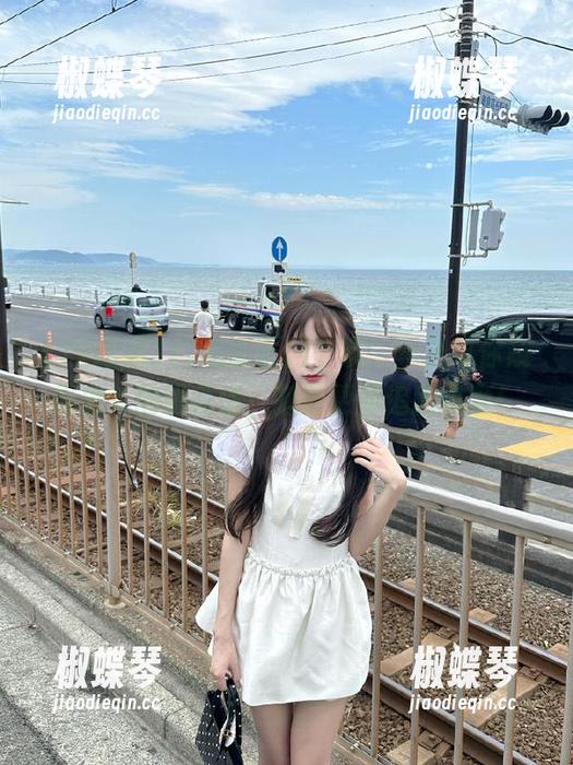17吃瓜官网来袭，永久陪你窥探别人的桃花运，随时更新追剧进度！