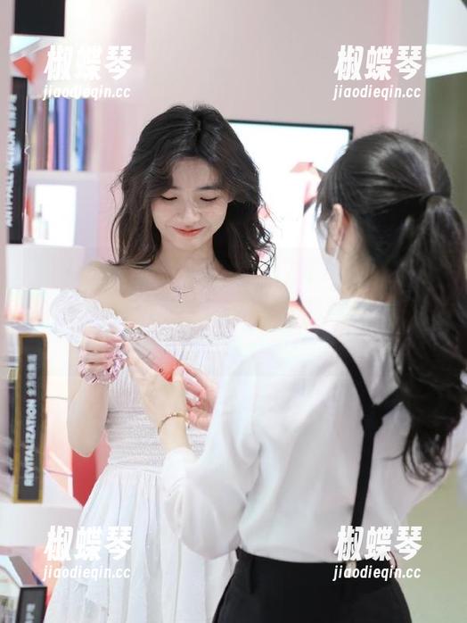 无意间翻到17吃瓜网，入口重重，真是个扫兴？我敢打赌这里的瓜好到你直呼过瘾！