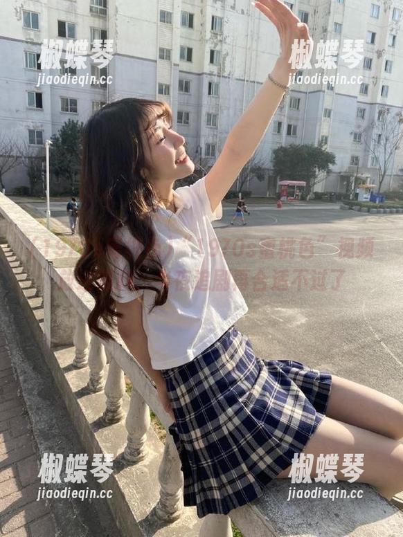 “1970s蜜桃色”视频放送黑料，半夜追剧再合适不过了