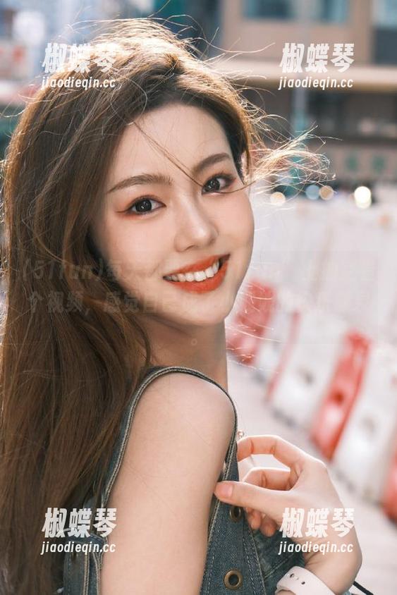 每天都要在“51fun”上抽空看个视频，感觉自己成了小贱贱的快乐源泉。