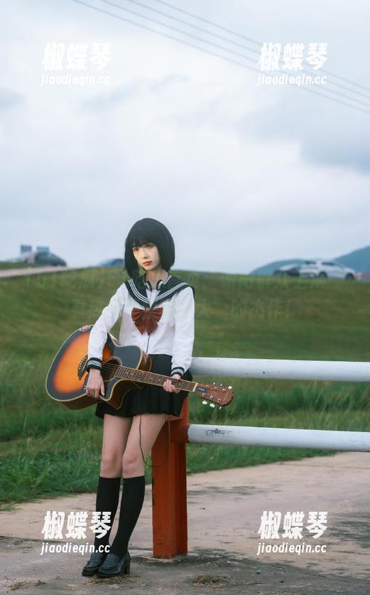 51吃瓜首页：朝阳群众上演‘看热闹不嫌事儿大’的杰作！