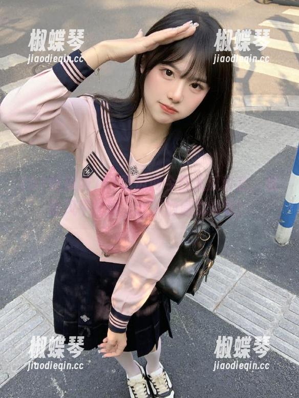51吃瓜网今日大瓜直达，表面风平浪静，水下汹涌澎湃呢！