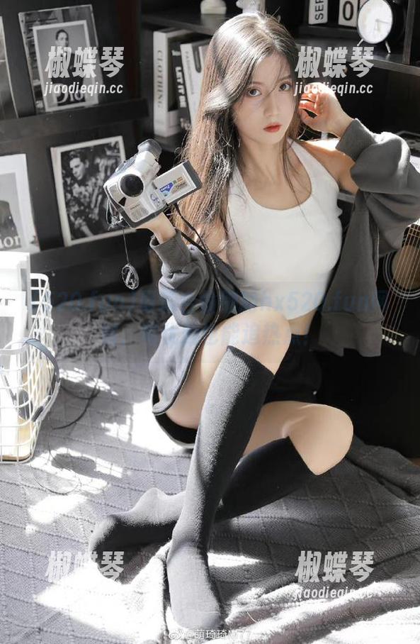 最适合偷懒的hx520.fun网站，葛优躺也能追热点！