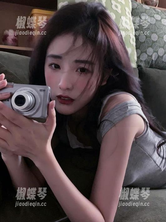 免费黑历史大公开，66吃瓜让你轻松享受网红动态的超绝围观！
