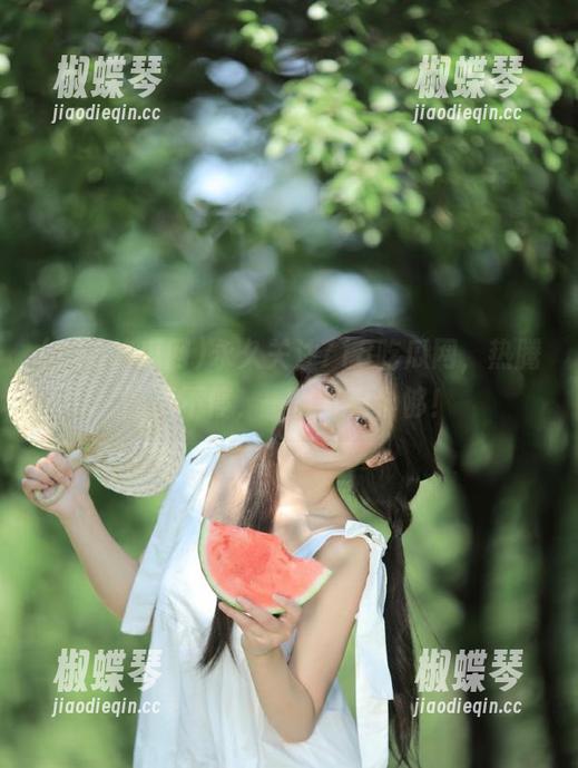 永久关注718吃瓜网，热腾腾瓜不停，一口气看个够！