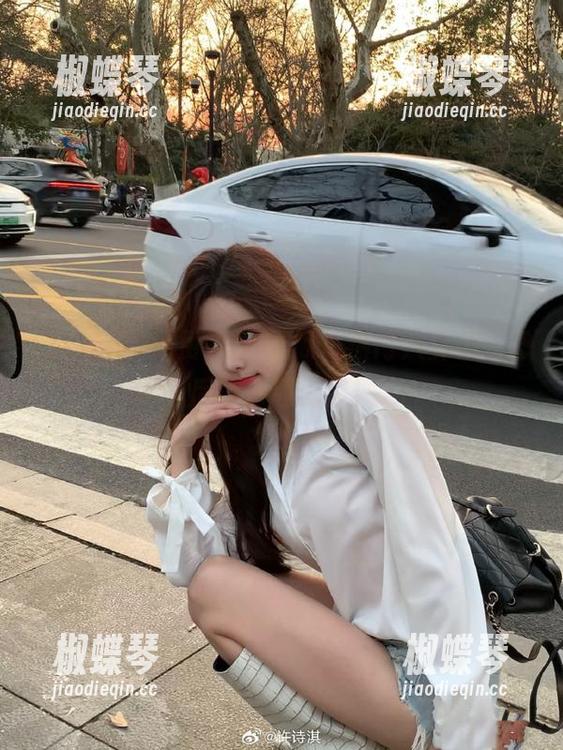 免费来7c吃瓜，热门八卦争先恐后，乐趣无穷！