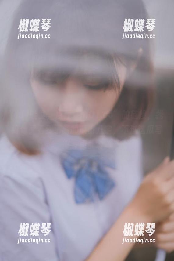 哇塞，点开“hl01.co”的链接，我好像又看到了新的瓜田八字，不过这瓜写得有点乱啊。