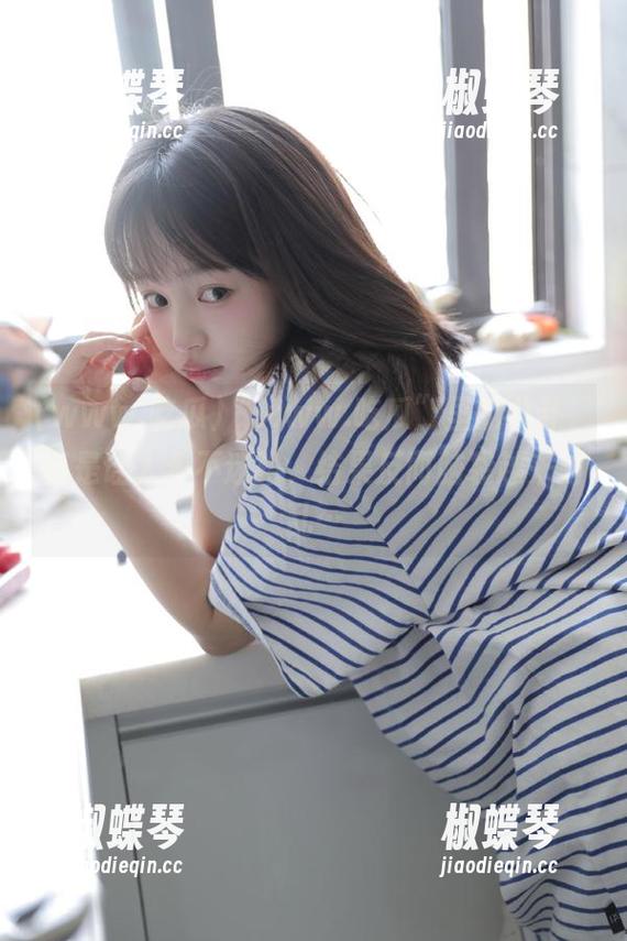 “www.吃瓜”里的八卦，真是让人永不迷路，结果反而脑袋越来越乱…