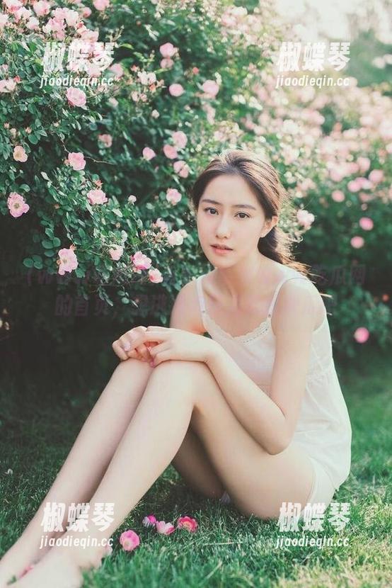 有事没事来www吃瓜网的首页，想逃避点压力就找块瓜吧