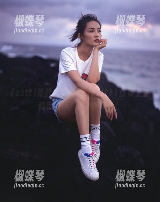 新鲜出炉的瓜，zztt11首页上全都等着你，快来聊聊吧！