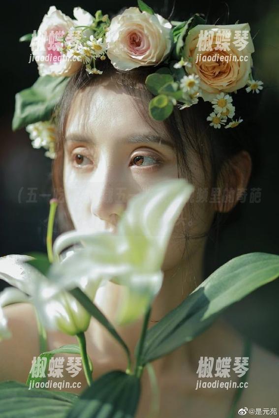 下载五一吃瓜，视频里的奇葩都让人忍不住摇头。