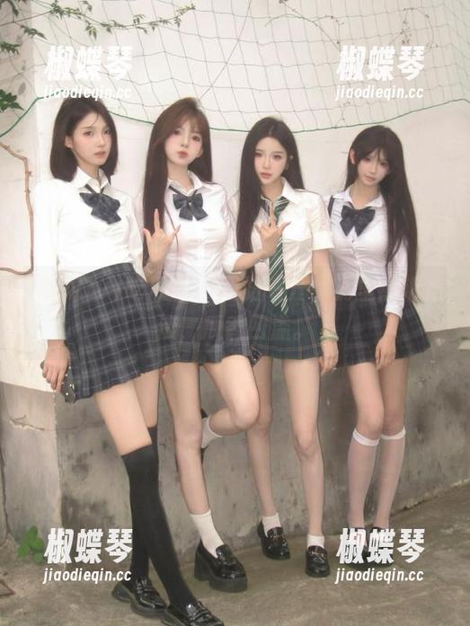 吃瓜tv，网站一开，锅里热浪翻滚，瓜香四溢。