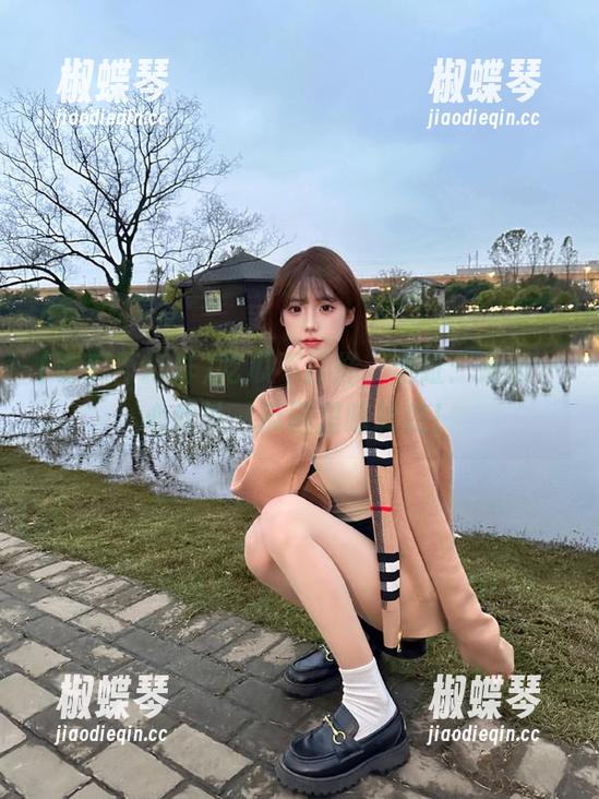 吃瓜不打烊，地址：最近一心向外，瓜园里瞎转悠！
