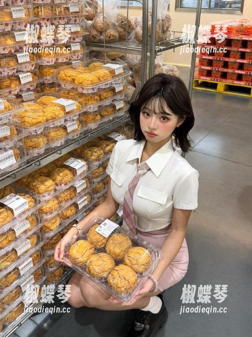 路线不清楚？别怕！下载“吃瓜网”，永不迷路，吃瓜攻略随你指。
