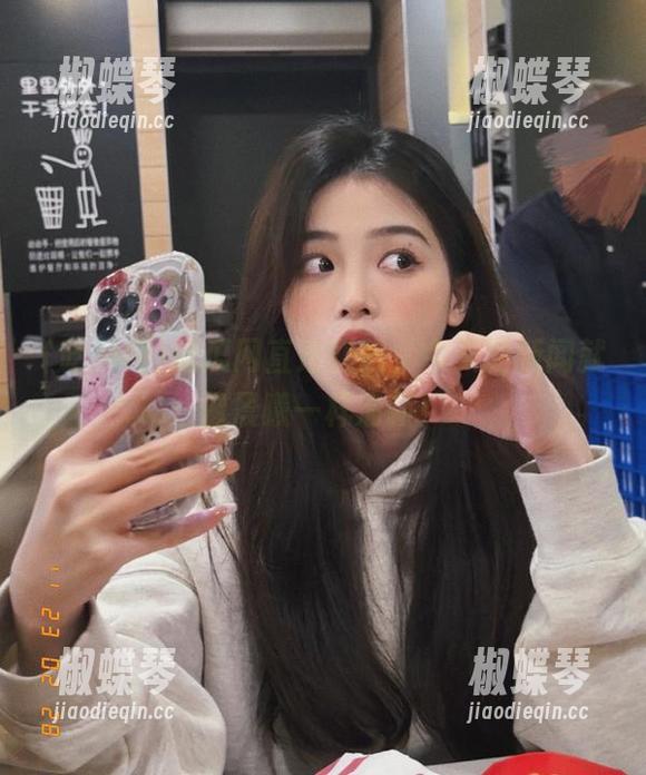 吃瓜网直达朝阳，今天的新闻就像晨曦一样清新！