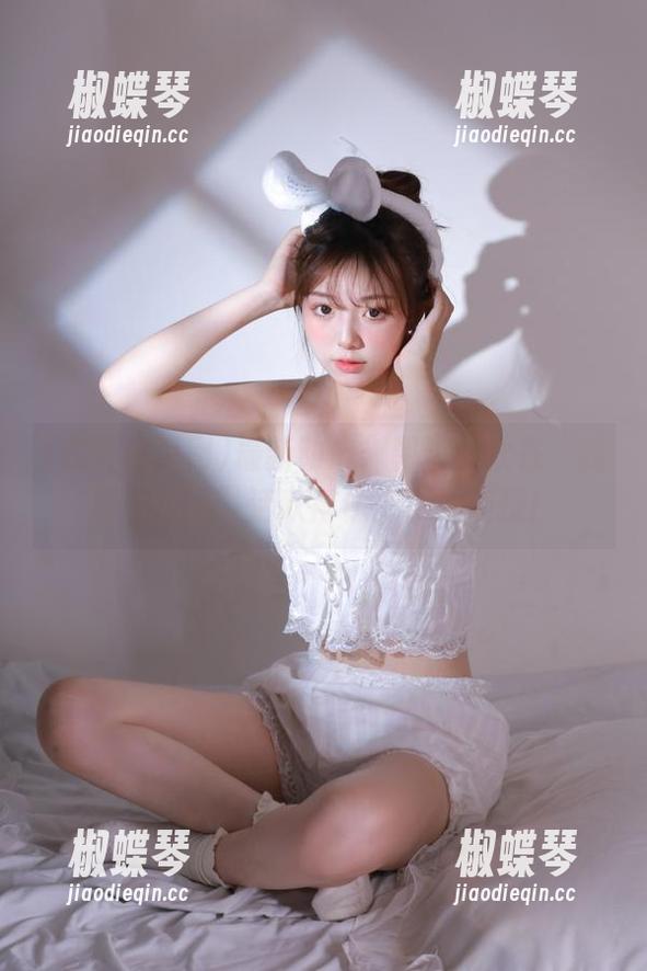 最新动态：朝阳群众在“我要吃瓜网”活跃得像个小爆侦探！