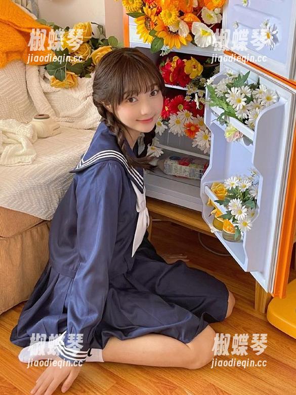 别宅着了，下载我要吃瓜网，跟着它瘫在沙发上，必吃大瓜随你挑！