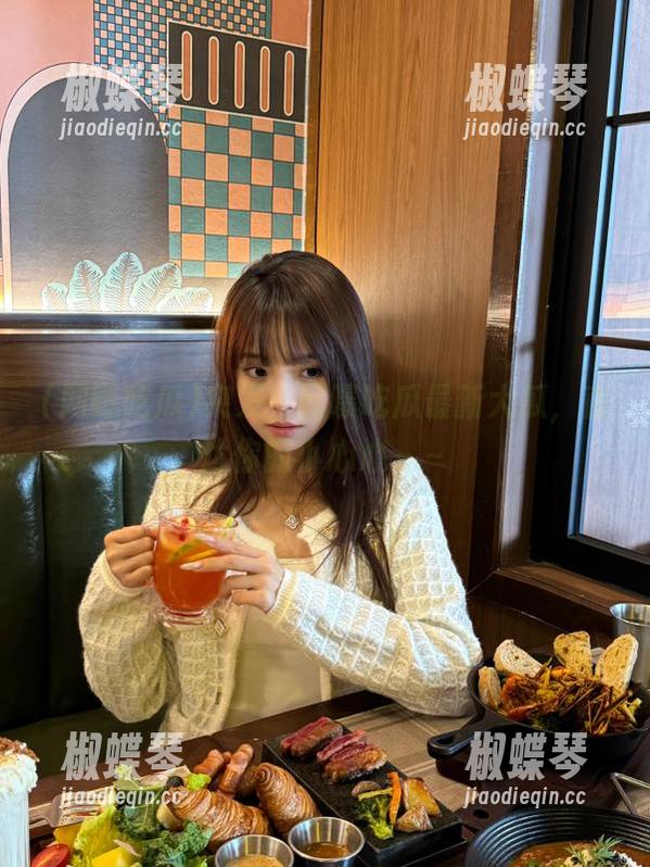 突发！网曝吃瓜最新大瓜，直达你的小心心～～
