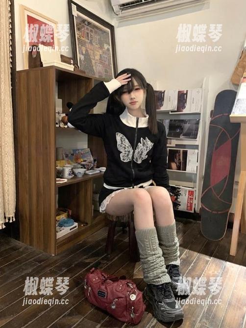 网曝黑料：视频里那神秘的背影，有点让人分心…