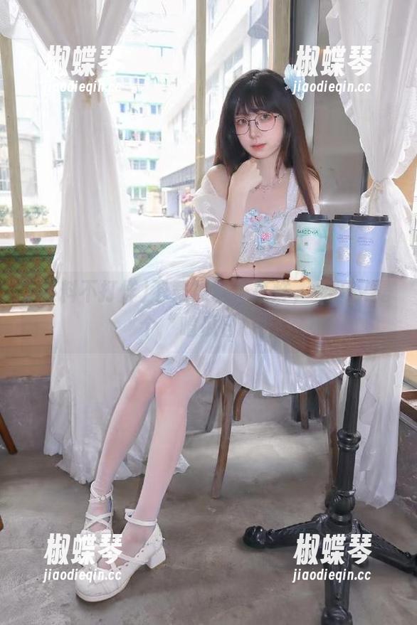 下载黑料不打烊，今天又是个“啃瓜日”！