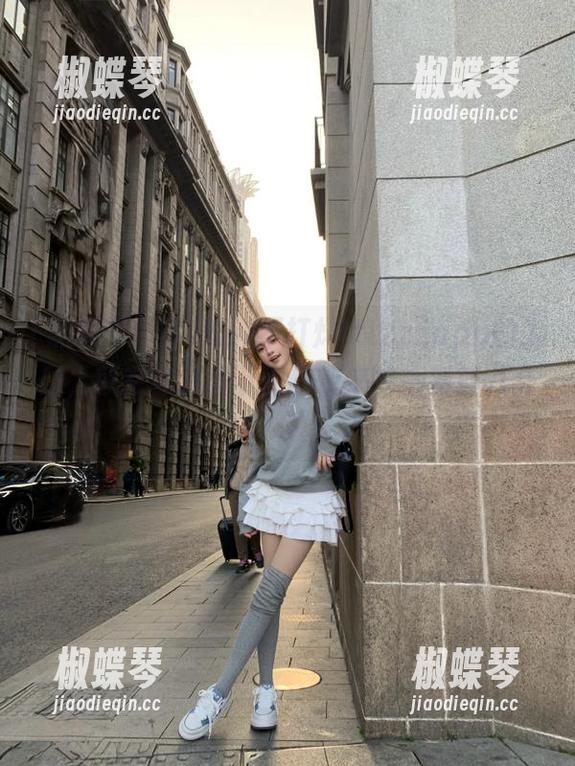 黑料不打烊tttzzzapp的入口，就在你膝盖下面，快来挖掘新鲜八卦！