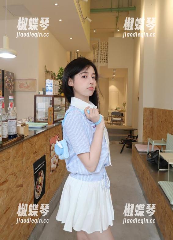 哼，我早就登录黑料不打烊网页版入口2025了，顺便看看大佬的料