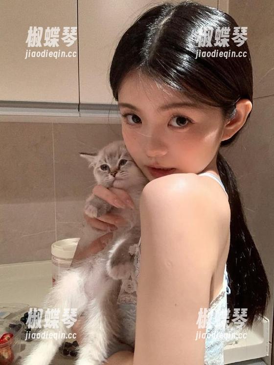 发布新鲜出炉的八卦，zztt35.ccm黑料不打烊大家还记得那张老照片吗？