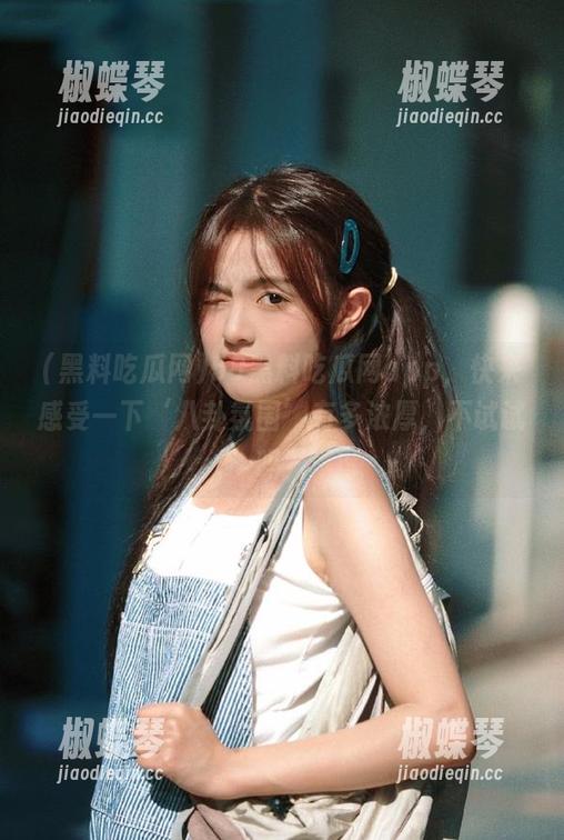 58黑料吃瓜网app，快来感受一下‘八卦氛围’有多浓厚，不试试吗？