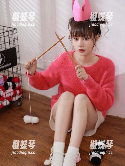 “黑料正能量”的网址设计得真高大上，点开index.php像进了个黑暗小剧场，胆真要大点儿。