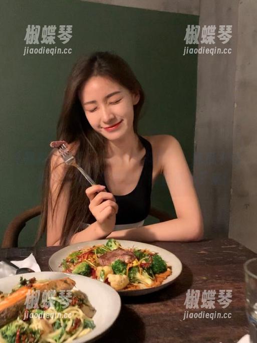 “黑料爆料网”：吃瓜小站，免费推送炸裂信息，简直停不下来！