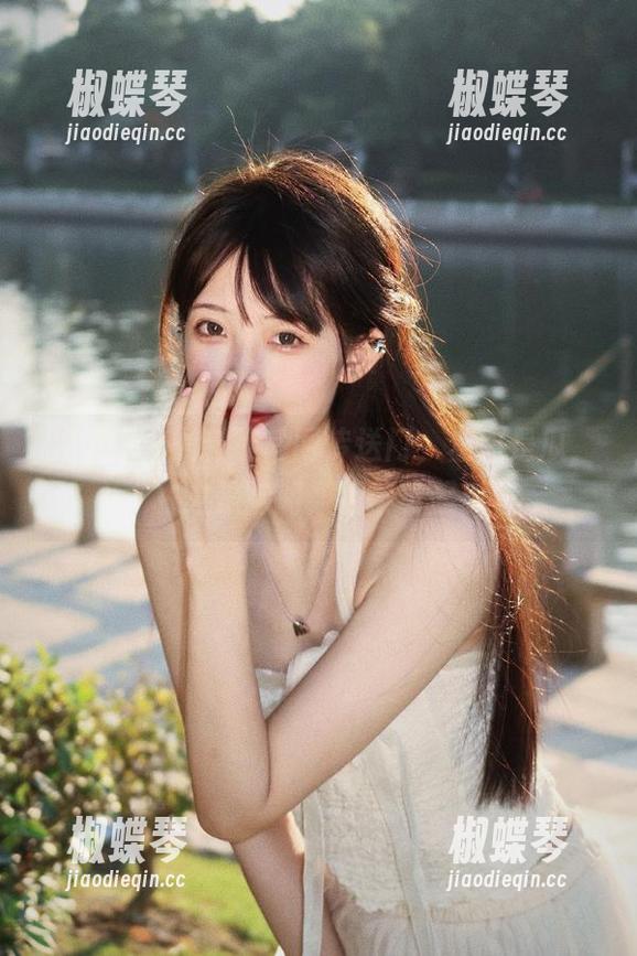 黑料社官网传送门，左边是瓜，右边是脑洞，玩得飞起！